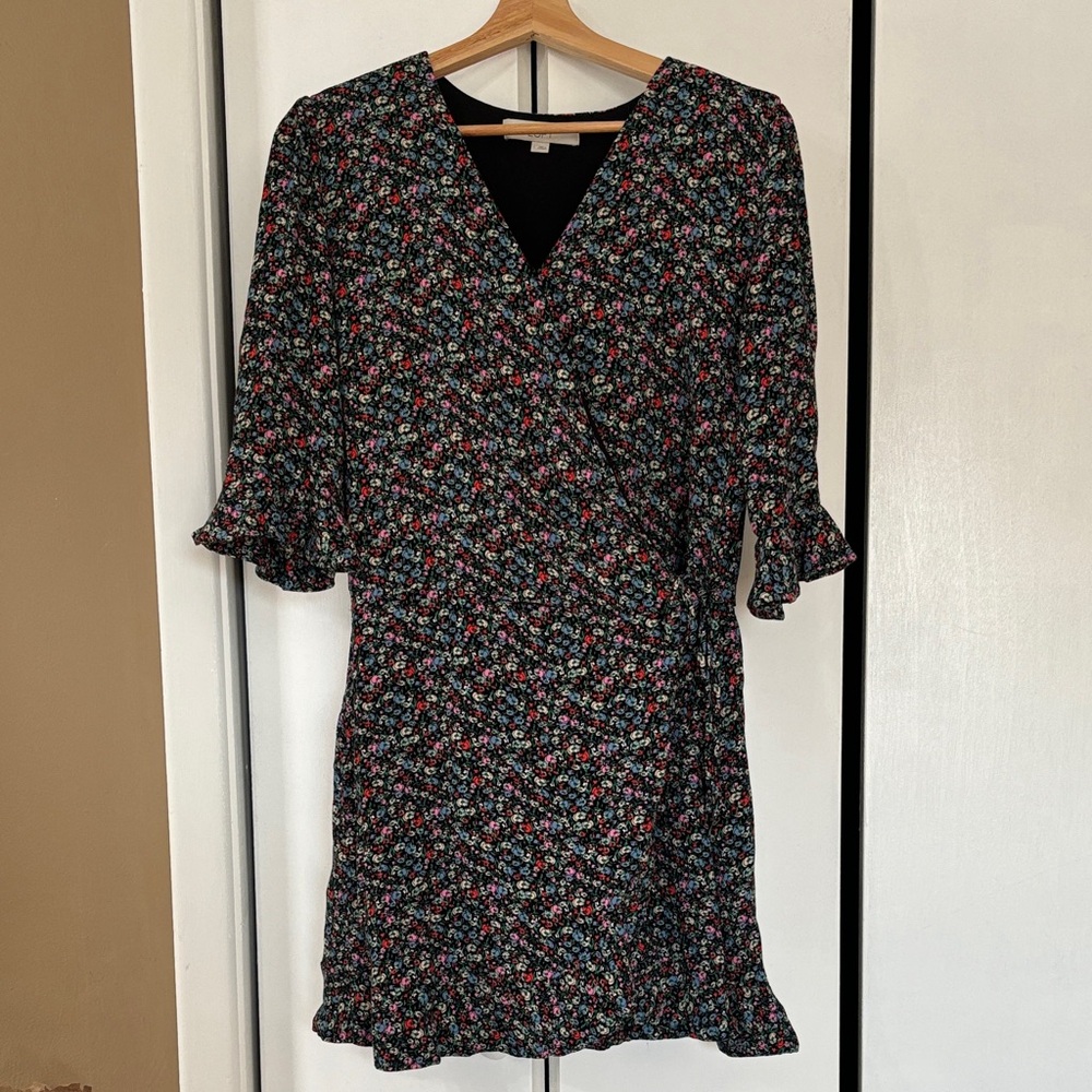 Loft Floral V-Neck wrap Dress romper